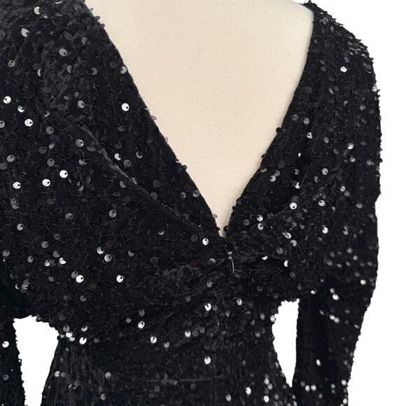 Fashion Nova One and Only Sequin Velvet Gown in Black Size Large NWOT - Picture 11 of 16